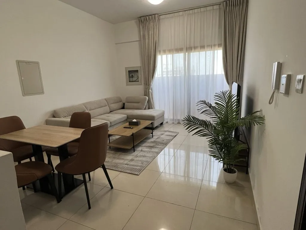 Deluxe 1 Bedroom — HE One Tower